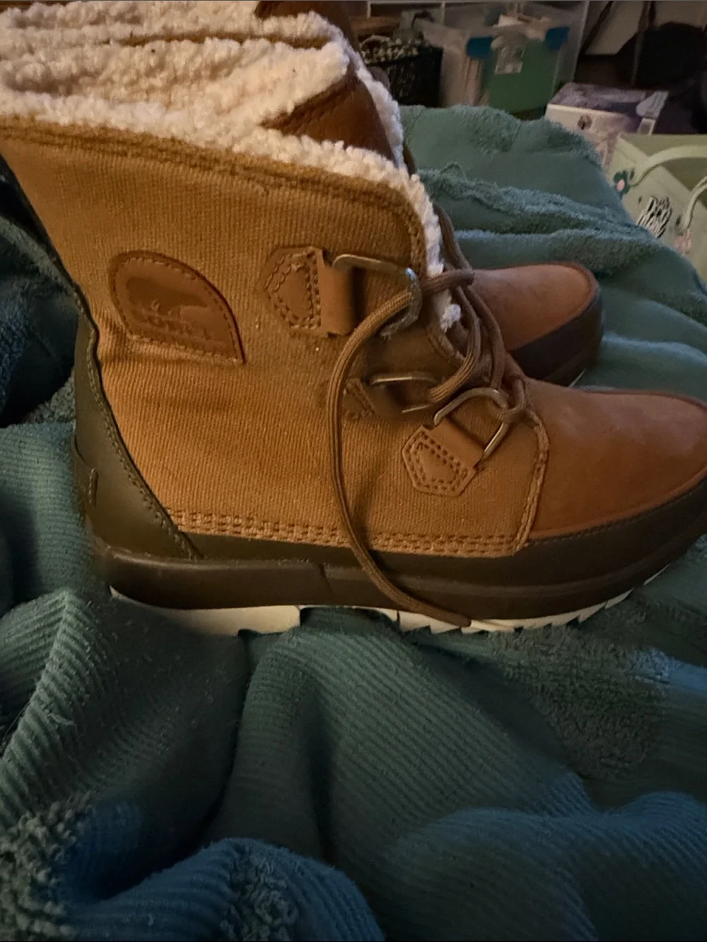 Sorel Women's Brown Faux-Shearling Lined Winter Boots